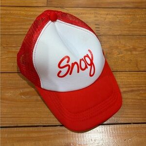 (635) SNAG RED HAT